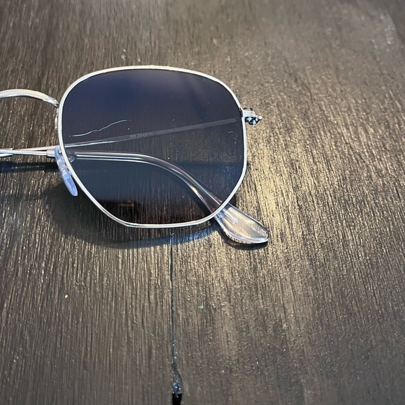 Ray-Ban Hexagonal Flat Lenses Sunglasses - Picture 9 of 11